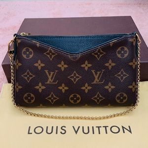 Louis Vuitton Monogram Canvas Pallas Chain Clutch